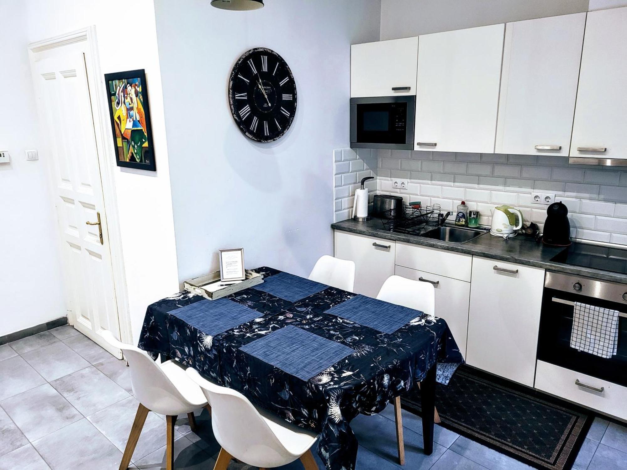 Christoph'S Central Apartment Budapest Exterior photo