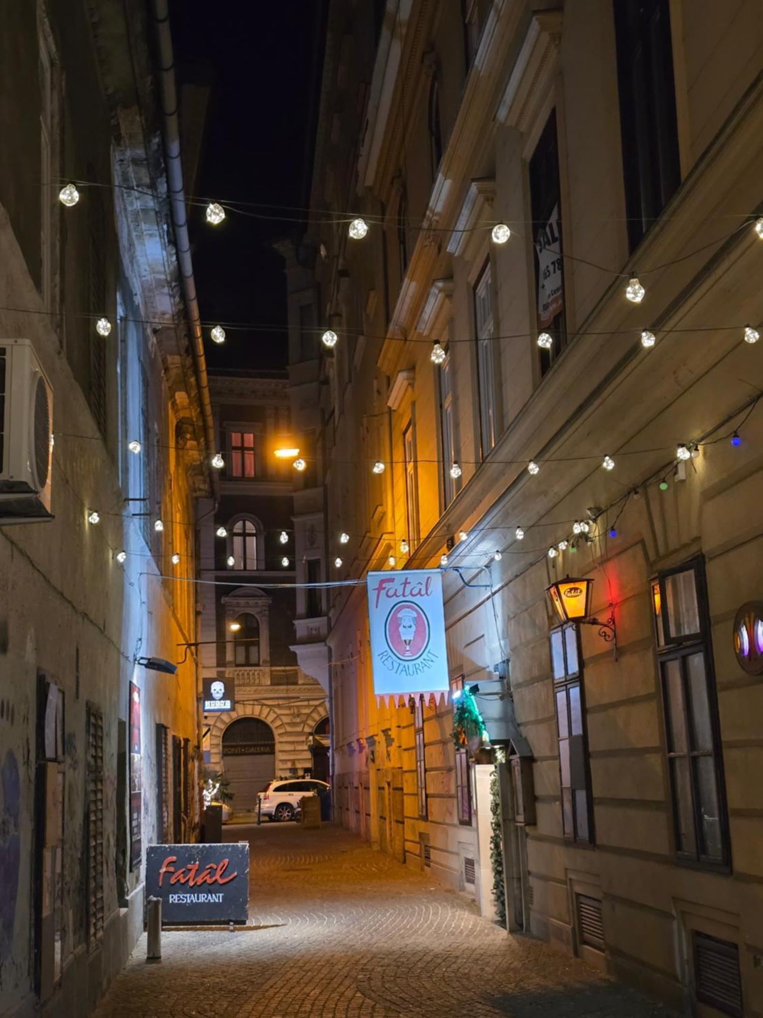 Christoph'S Central Apartment Budapest Exterior photo