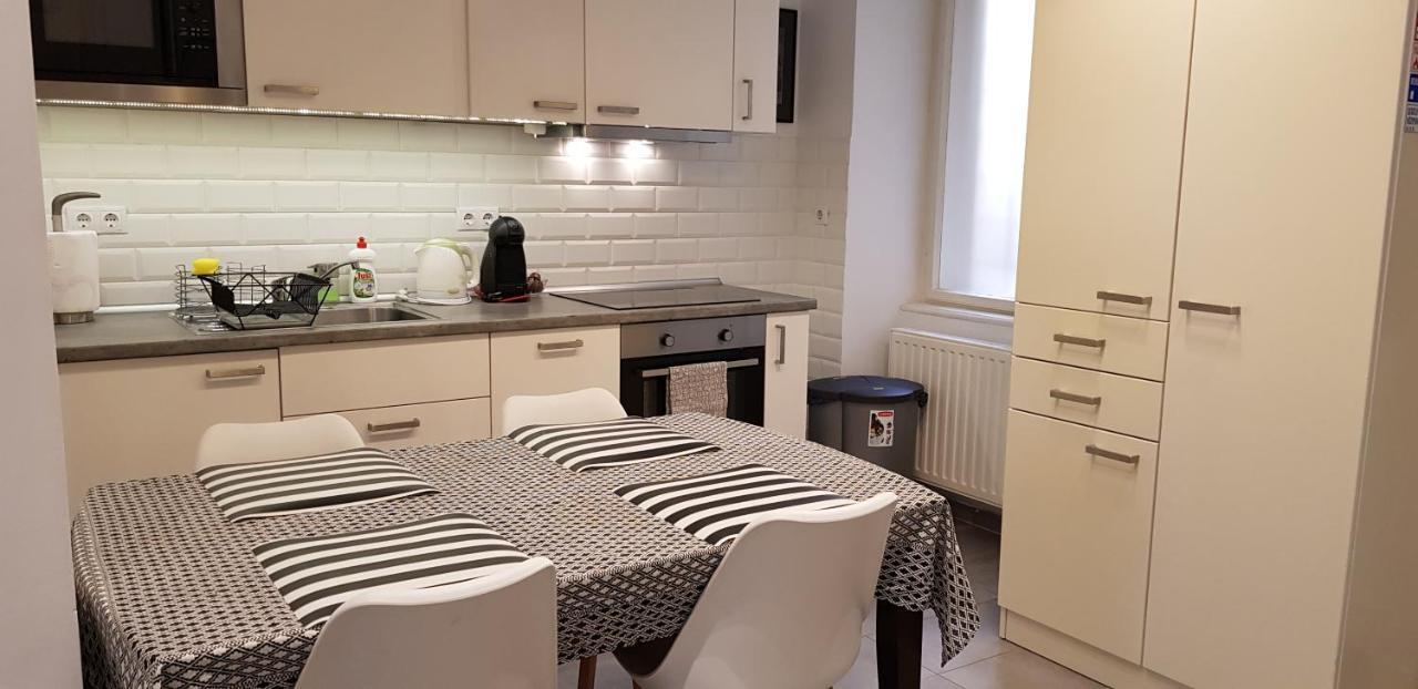 Christoph'S Central Apartment Budapest Exterior photo